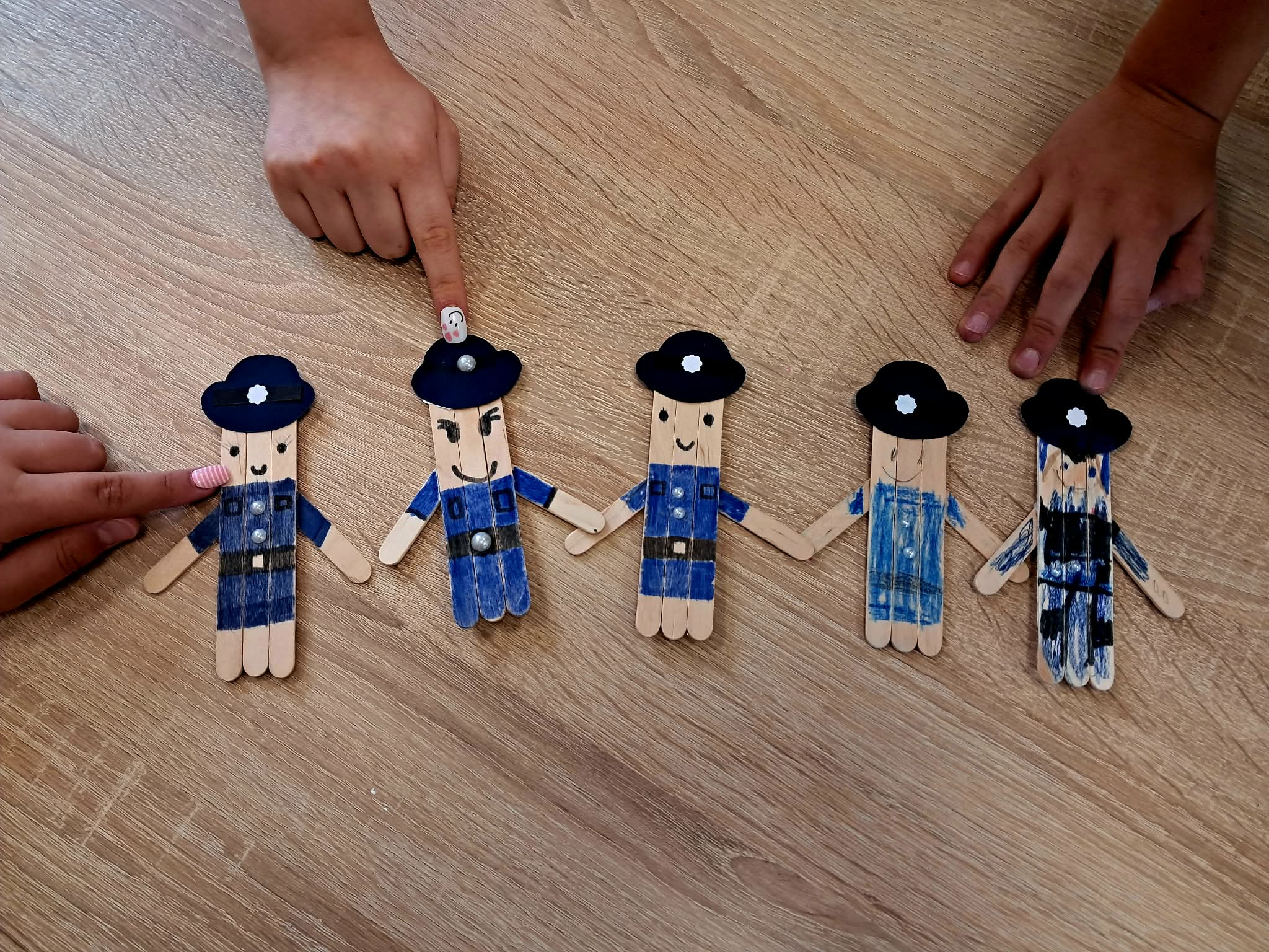 policjanci praca policjanci praca